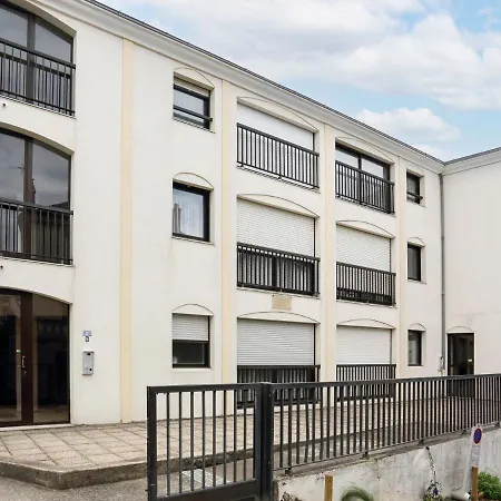 Apartment Le Continental By Interhome Pornic