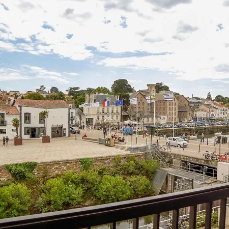 Le Continental By Interhome *